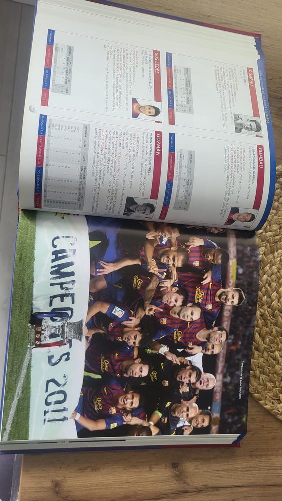 Album plus ksiazka Barcelona