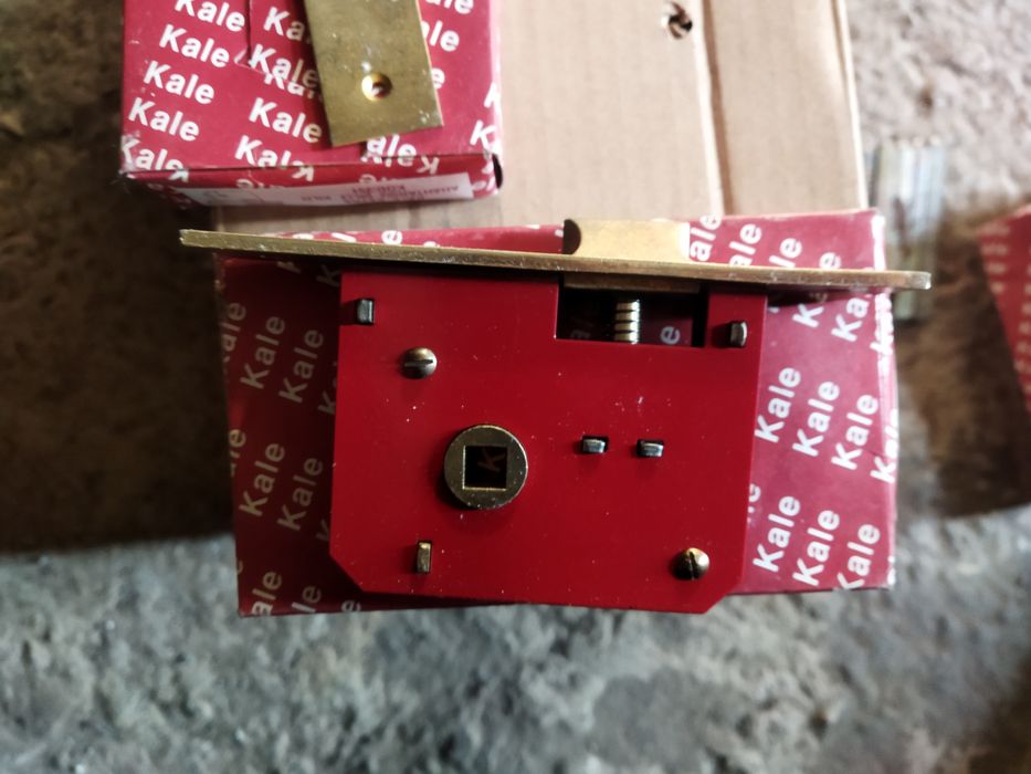 Продам Kale extra замок врезной межкомнатный