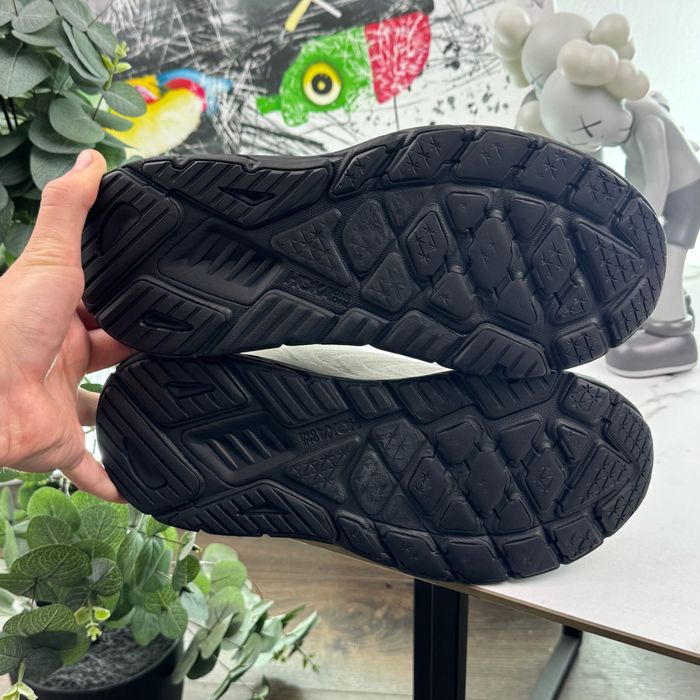 Кросівки Hoka Arahi 6 42.5 розмір Е6446