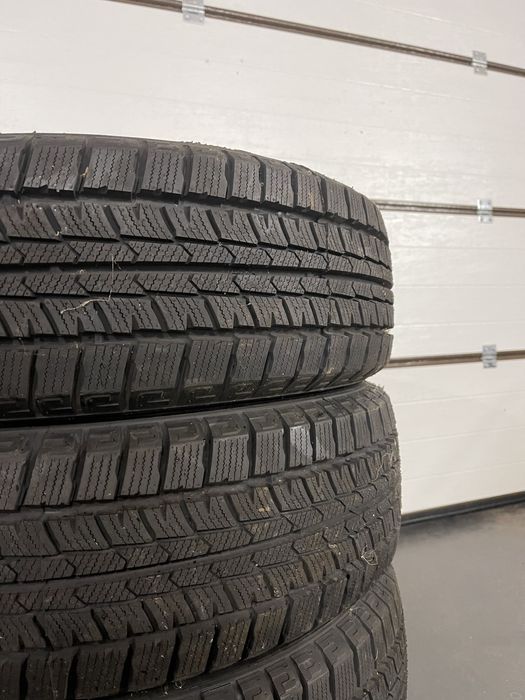 Продам шини 195/70r15с Нові