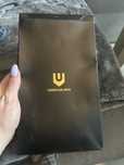 Dwa wodoodporne etui ze smyczami