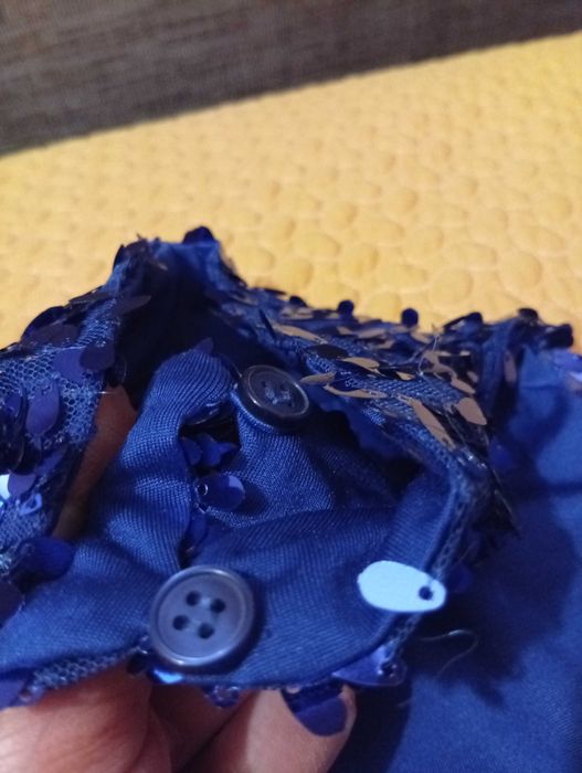 Vestido cerimónia com lantejoulas