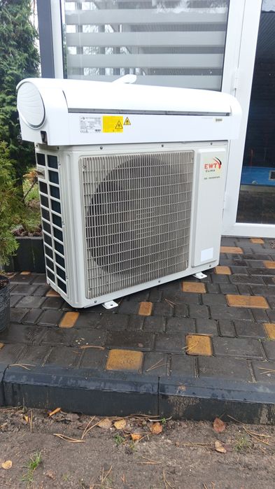 Продам Инверторный кондиционер 24