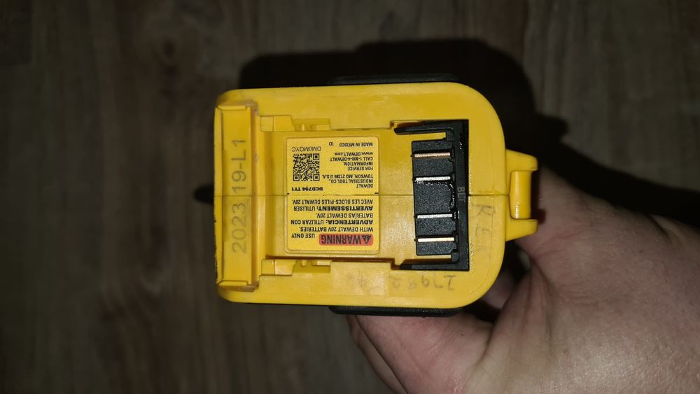 Dewalt 794 шуруповерт