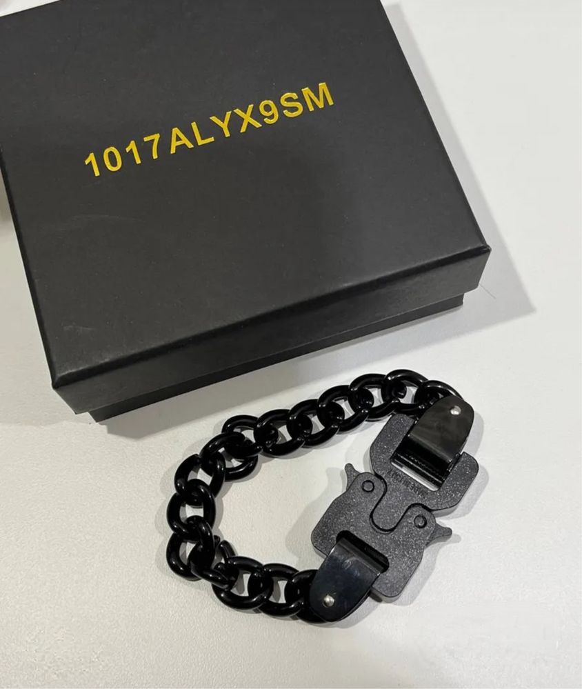 Браслет alyx1017 black opium