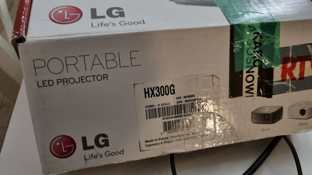 Projektor LED LG HX300G