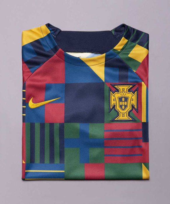 Camisola Nike Portugal Pré-jogo 2022  (XXL)