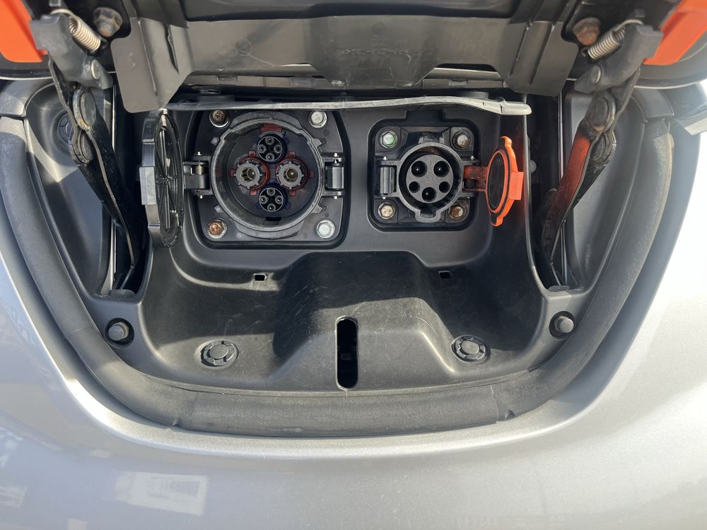 Продам Nissan Leaf 2011 року