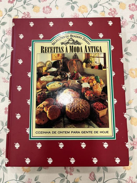 Livro “Receitas à Moda Antiga”