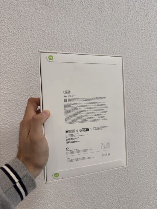 Apple Ipad A16 11’ 2025 (SILVER) - Paga em até 12X