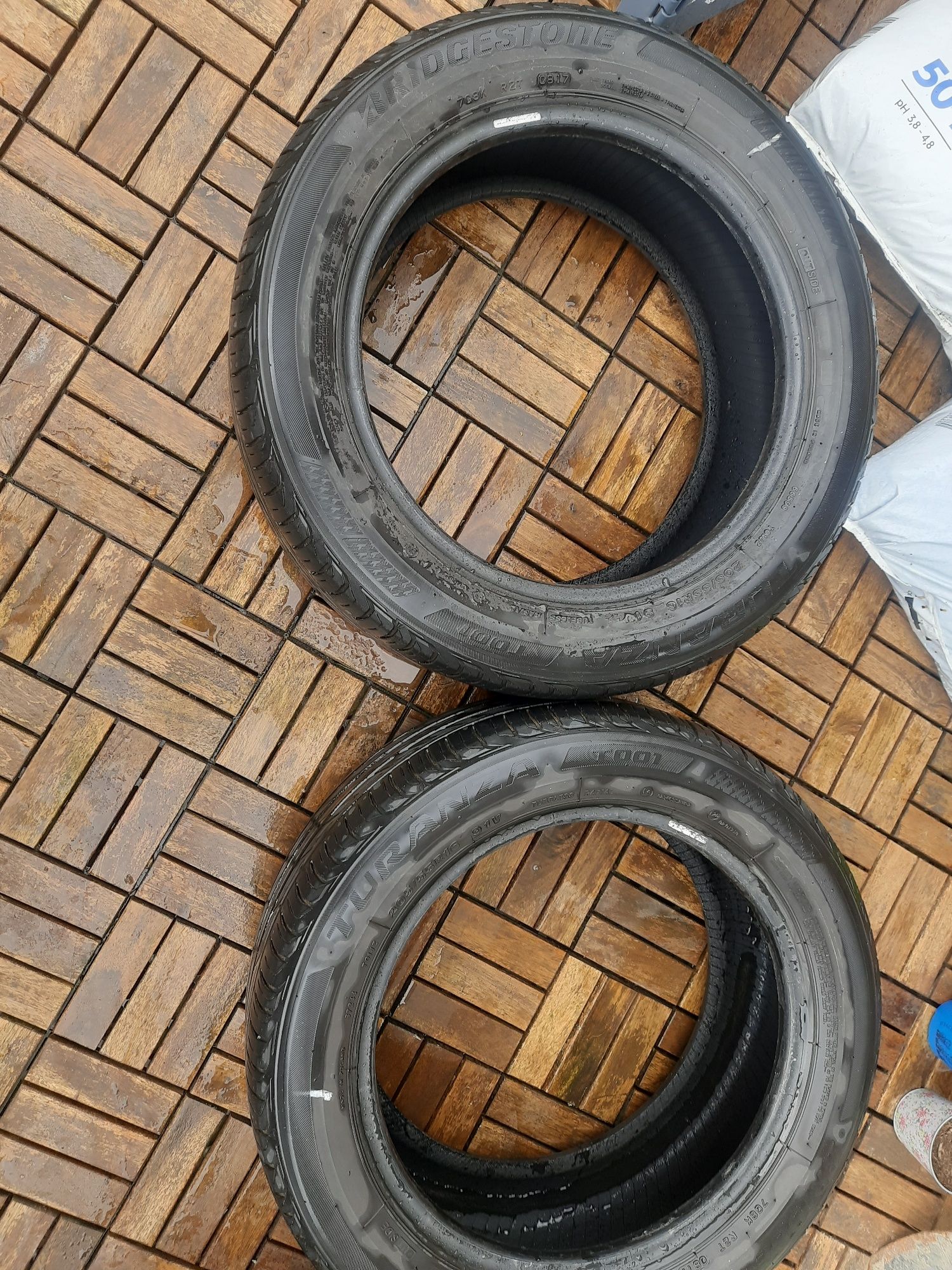 2 opony Bridgestone 225/55 r16