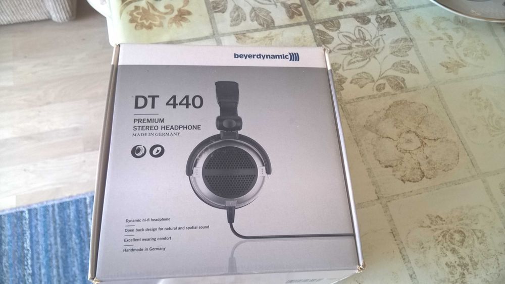 Продам полноразмерные наушники Beyerdinamic DT440