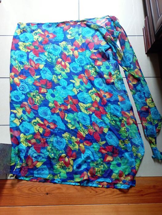 Narzutka plażowa wiązana