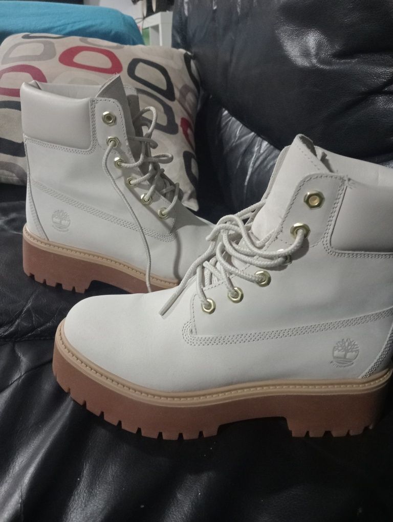 Botas da Timberland novas 39