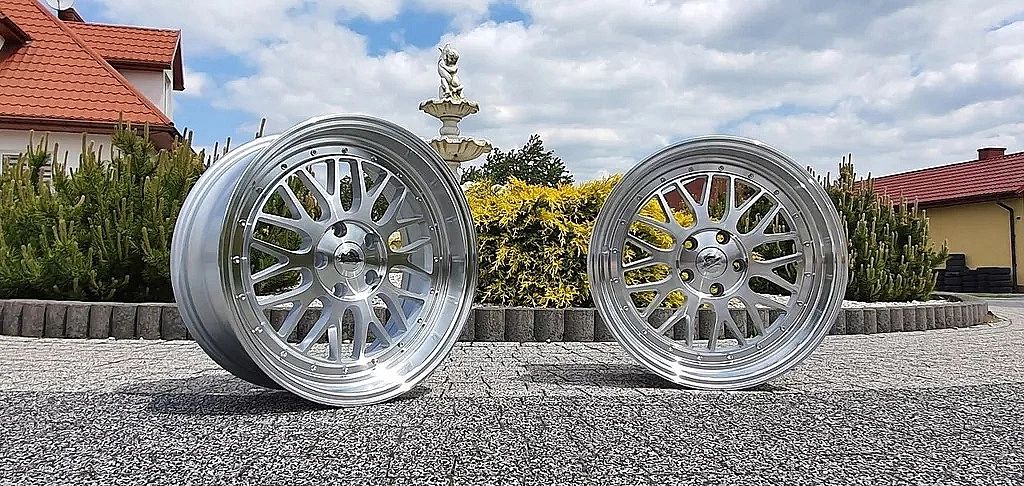 Felgi Spot do Bmw E36 E46 E90 E92 F30 F10 Rant 18