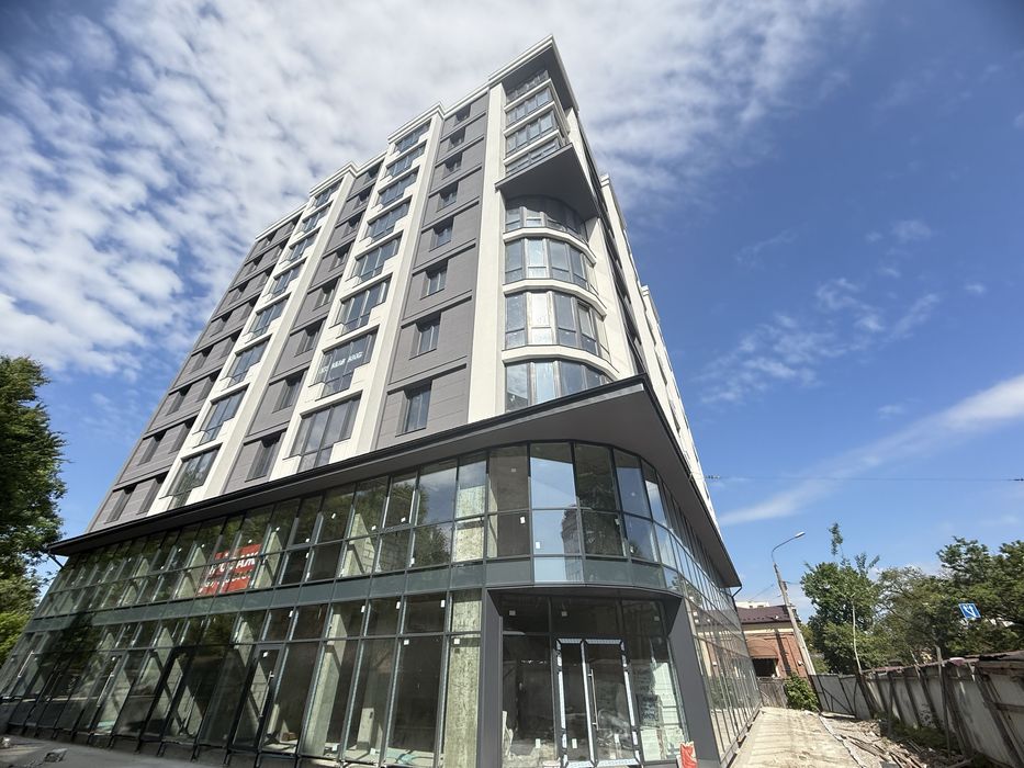 Видова квартира в центрі міста