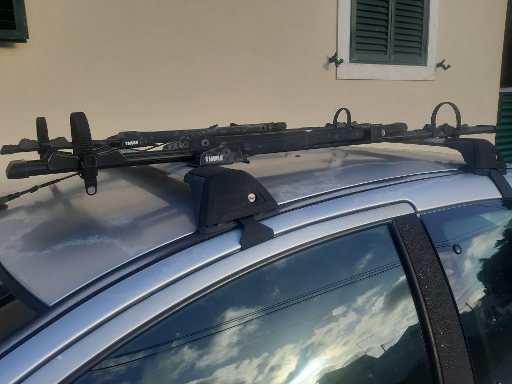 Barras Tejadilho Pegueot 206 + Suportes Thule