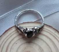 Кольцо с черным камнем и узорами, новое, бижутерия на подарок
