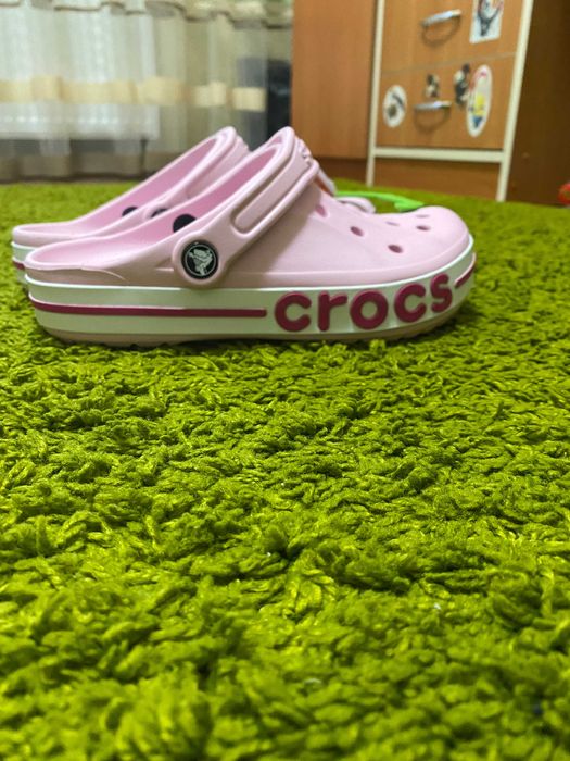 Крокси жіночі. Розмір М5W7 (23-24см)