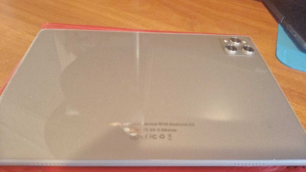 Планшет Pad 8 Pro 10,1" А13 Snapdragon 8gen2 Global 12\256ГБ 10000 мАч