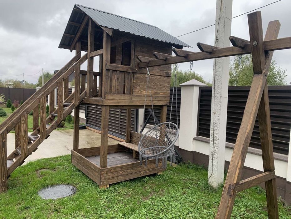 Дитячий майданчик, розважальний майданчик для дітей, будиночок