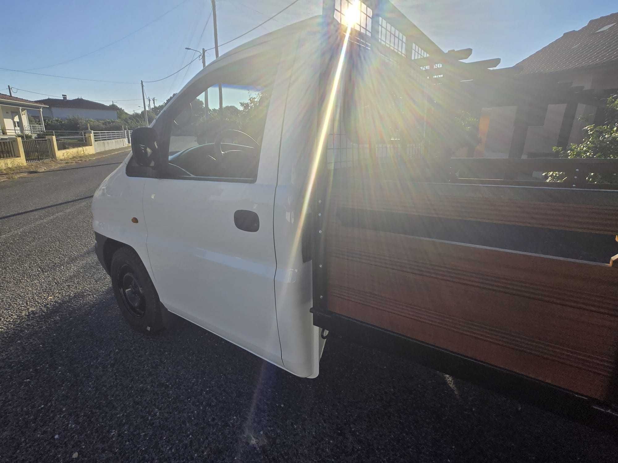 Hyundai H1 Diesel Caixa Aberta 2500cc Totalmente Restaurada