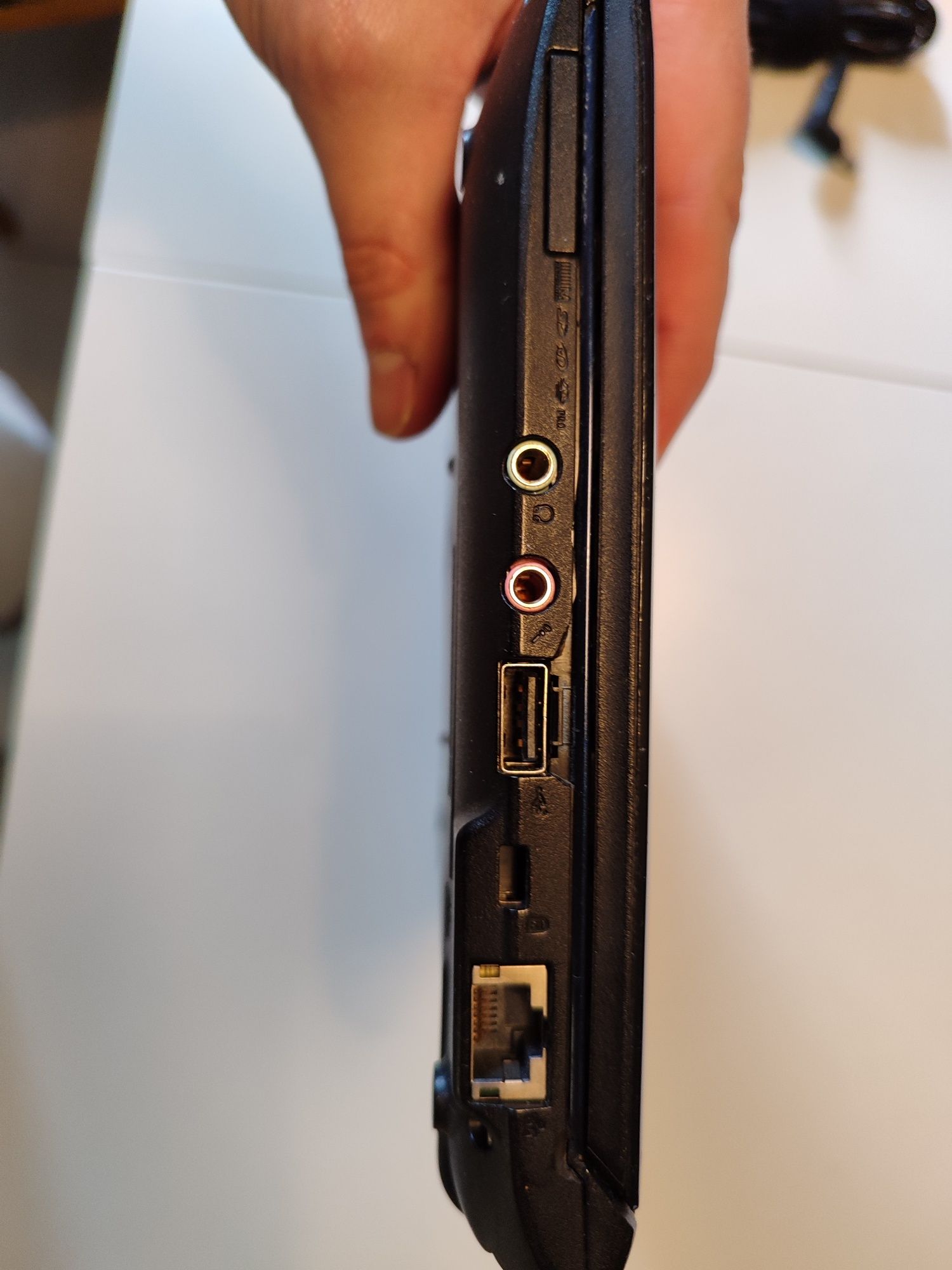 Нетбуки Acer Aspire NAV50, Prestigio Visconte 120