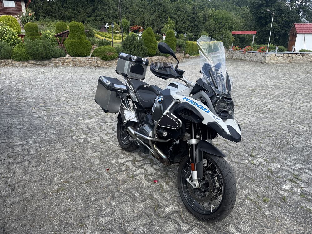Motocykl  BMW R1200 GS ADV K51