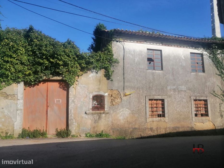 Moradia Devoluta T3 Venda em São Miguel do Souto e Mosteirô,Santa Mari