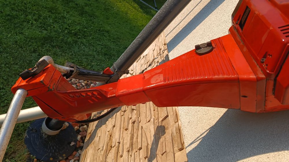 Kosa spalinowa Husqvarna 250R  2.9KM  Na części lub do reanimacji