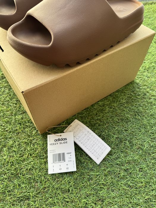 Yeezy Slide Flax 42