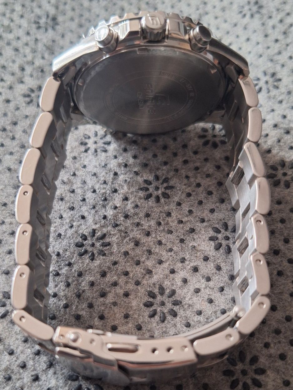 Casio edifice EF-527D