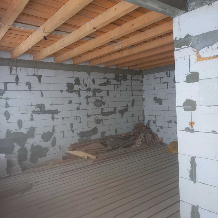 Продаж 2х пов будинок (накр. кообк) гаражЧернівці Садгора в.Виноградна