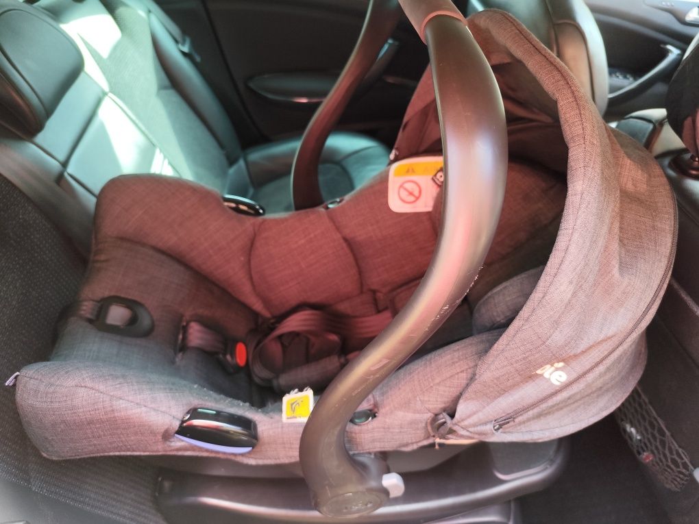 Fotelik samochodowy 0-9 m-cy/ 0-13 kg, ISOFIX, BAZA