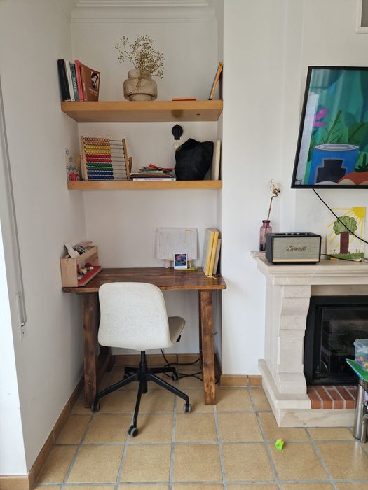 Arrenda-se apartamento Praia del Rey. Despesas incluidas. Apartament f