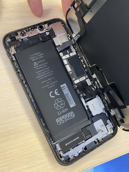 Замена усиленной АКБ батареи iPhone 13 12 11Pro Max X XR XS 8 original