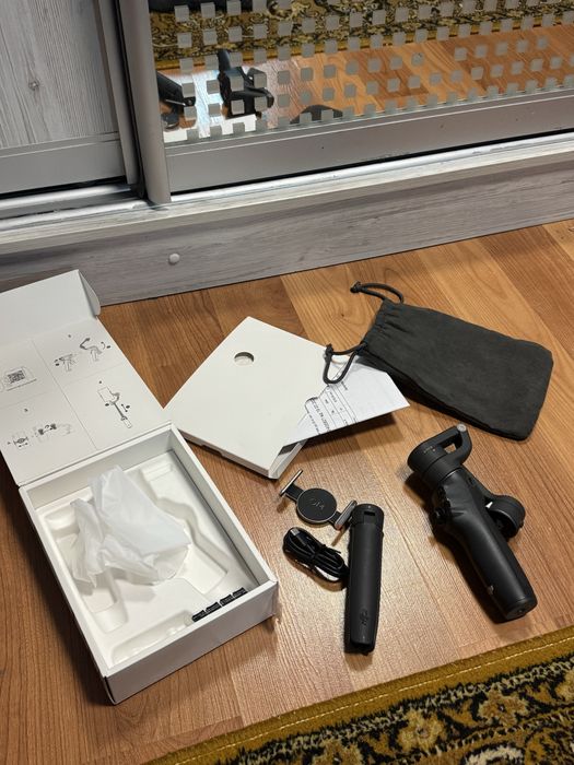 Монопод стабілізатор DJI osmo mobile 6 вживаний