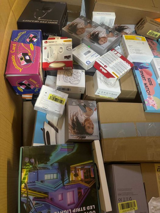 Paleta Amazon elektronika drobna multimedia nadwyżki magazynowe HURT