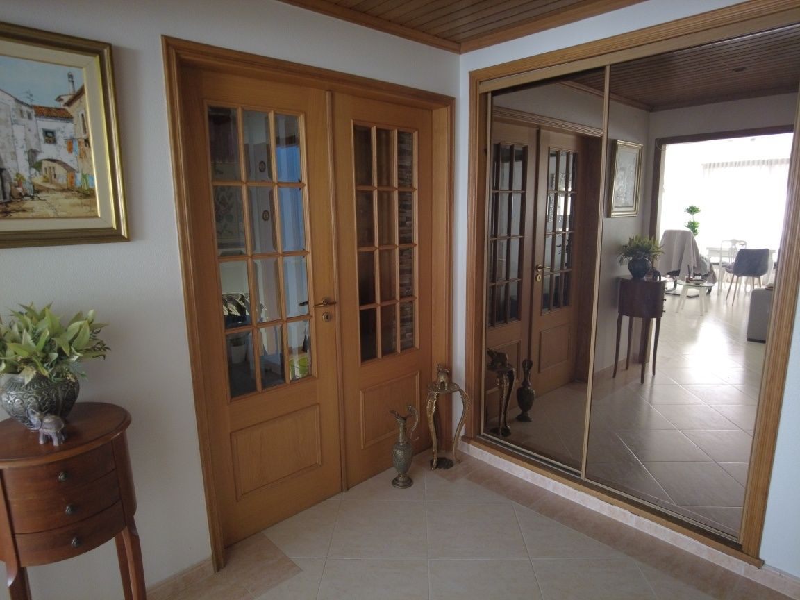 Apartamento T3 c/Garagem-Box e Arrecadação-Qta da Marialva - RESERVADO