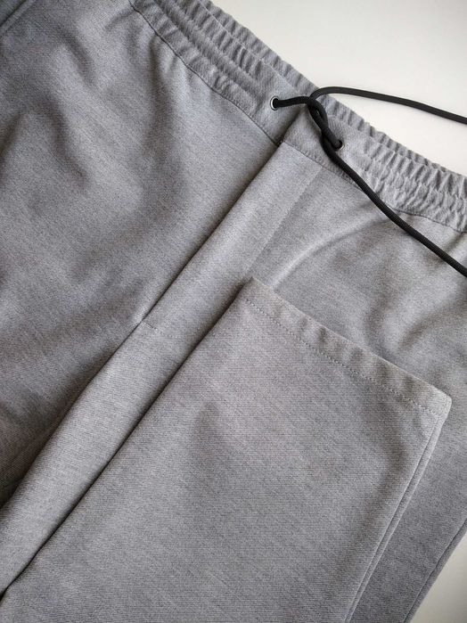 Брюки мужские зауженные - джоггеры RESERVED  slim fit XL 22% вискоза