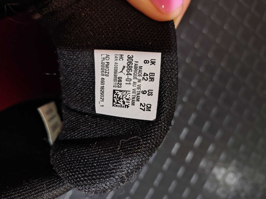 Кросівки Puma Ferrari ,оригінал, в ідеальний стан, 41-42 р, 26 см.