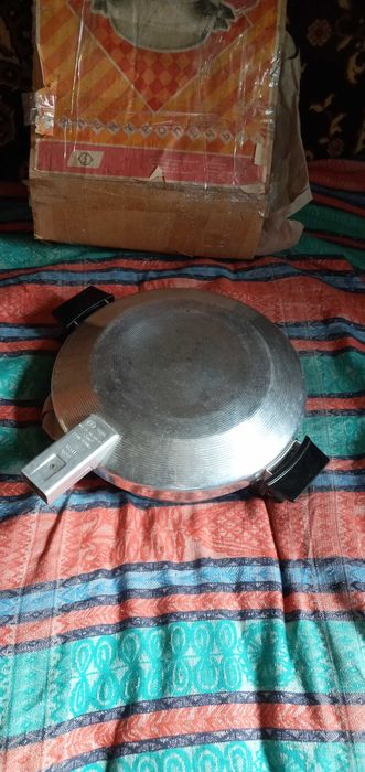 Электропечь (электрожаровня) чудо 3,5-0,6/220 в.  СССР