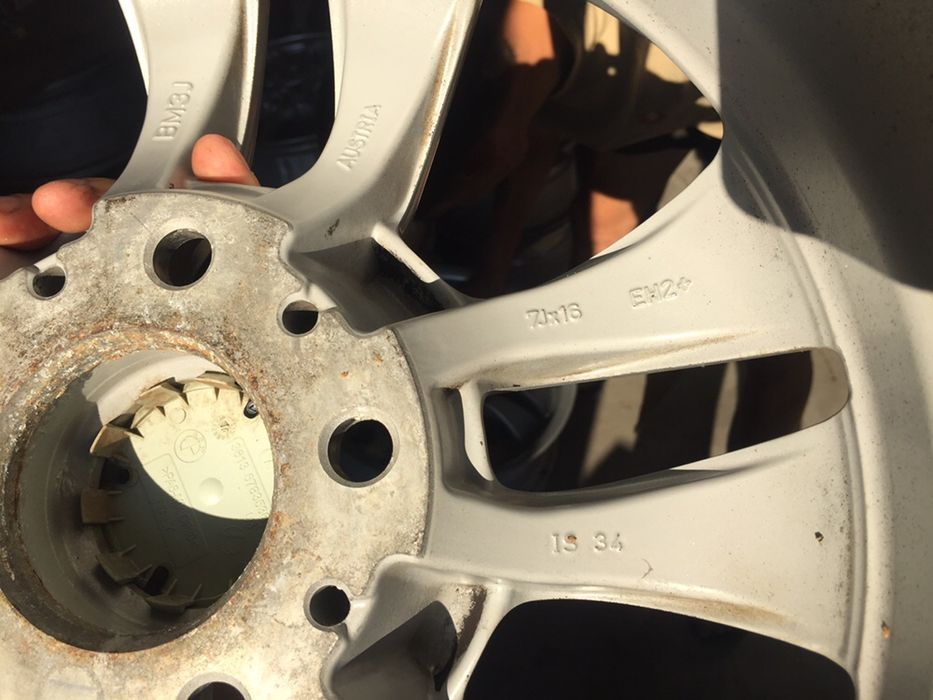 5-120 r16 Bmw диски шини резина колеса