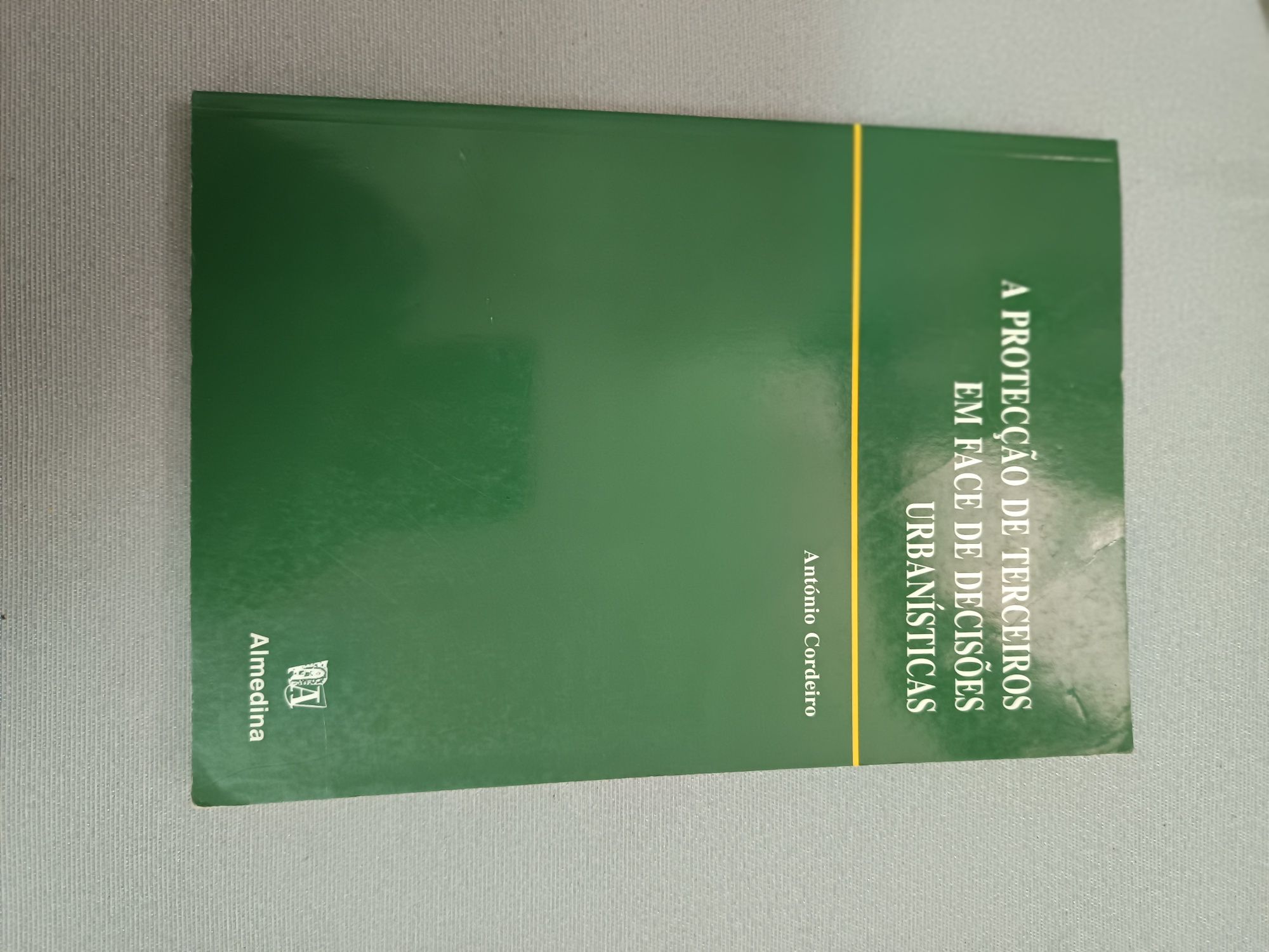 Livros de direito