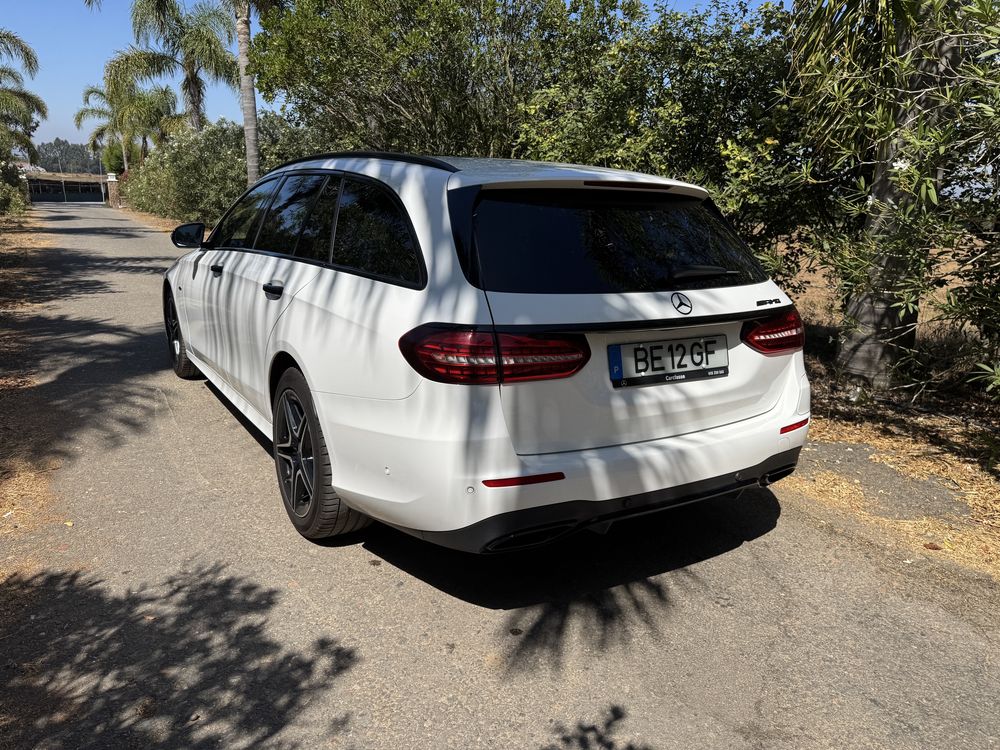 Mercedes E300de AMG 2021