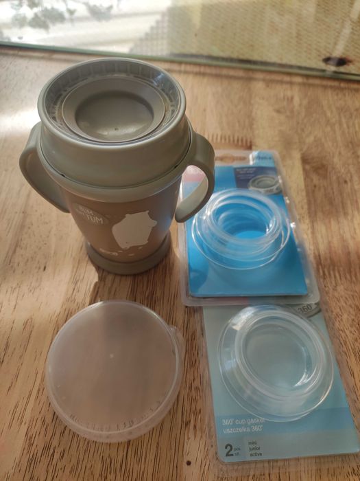 Kubek lovii 360 stopni