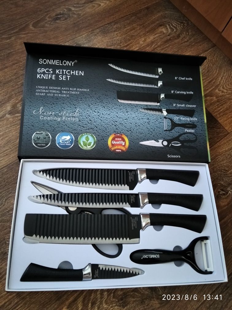 Продаётся набор ножей Sonmelony