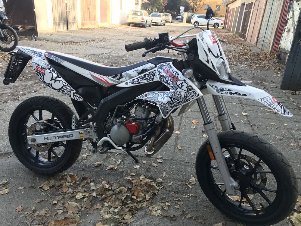 Derbi senda 50 drd racing beta rr transport Rieju MRT 50 pro