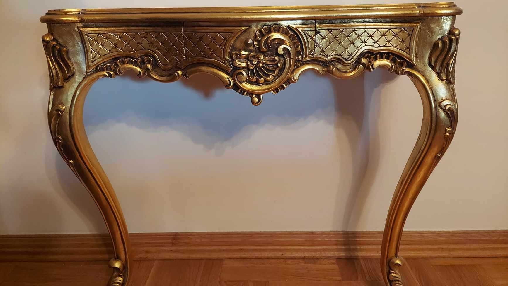 Konsola w stylu Ludwikowskim