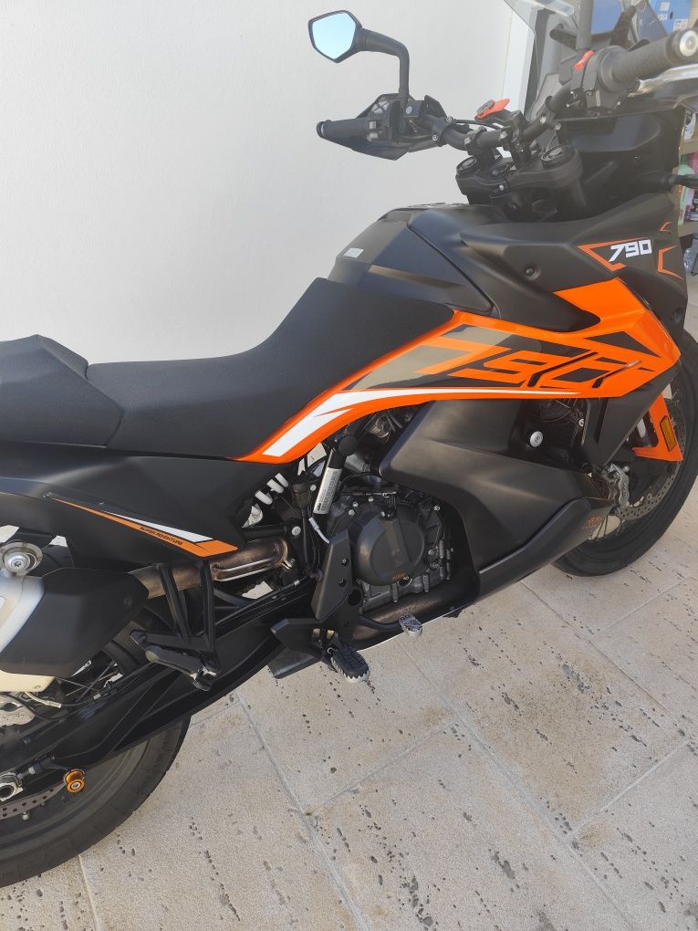 KTM 790 adventure
